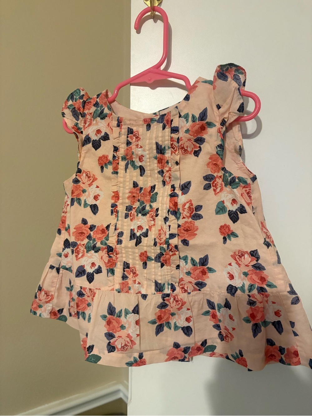 Janie and Jack Peach Floral Pintuck Peplum Top